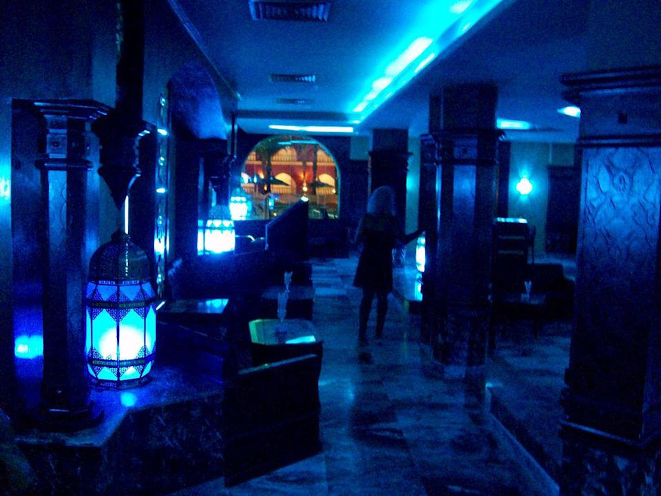 Die neue Sehraya Bar  -  bis 2:00 AI  Pickalbatros Alf Leila Wa Leila Resort - Neverland Hurghada