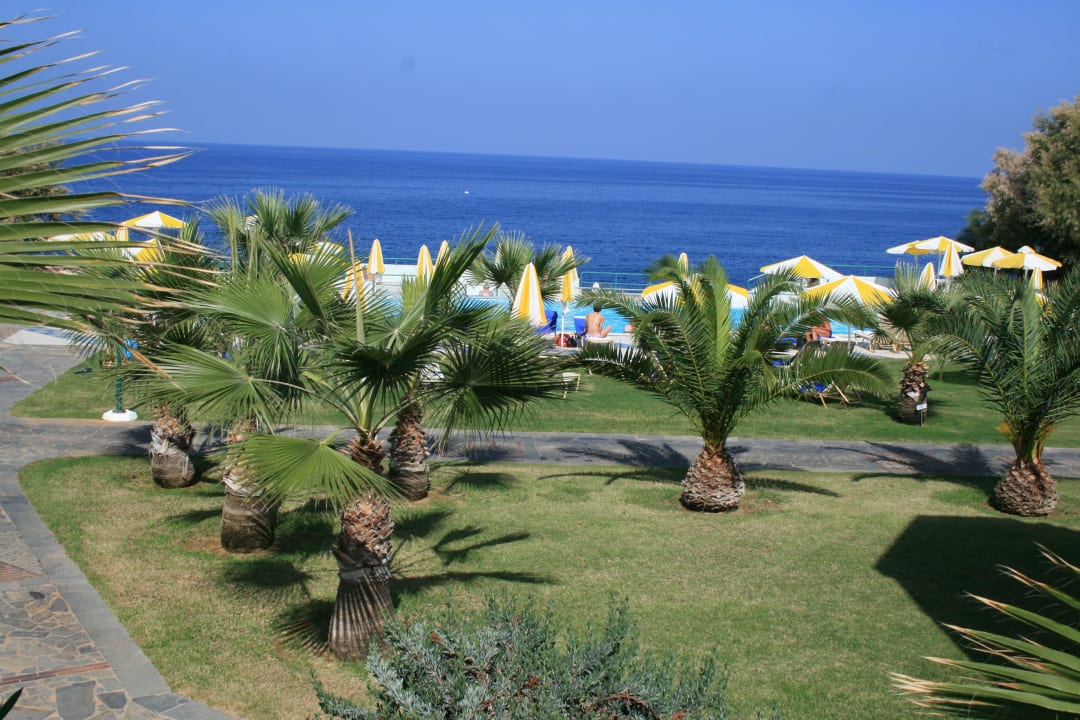 Blick zum Meer Iberostar Selection Creta Marine