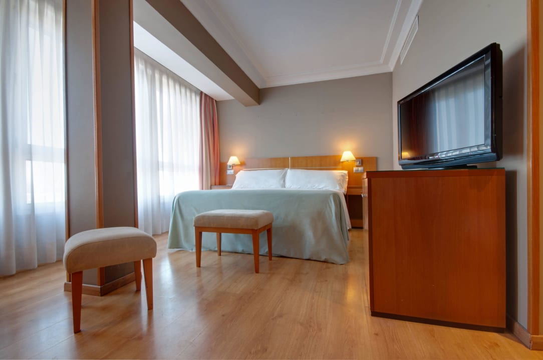 Premium Room TRYP San Sebastián Orly Hotel