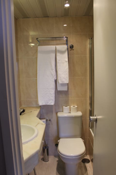 Kleines aber feines Badezimmer Ozadi Altura Beach Resort