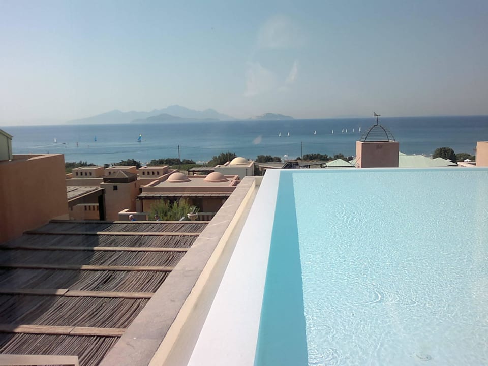 Von Poolanlage aus Lobby Atlantica Belvedere Resort