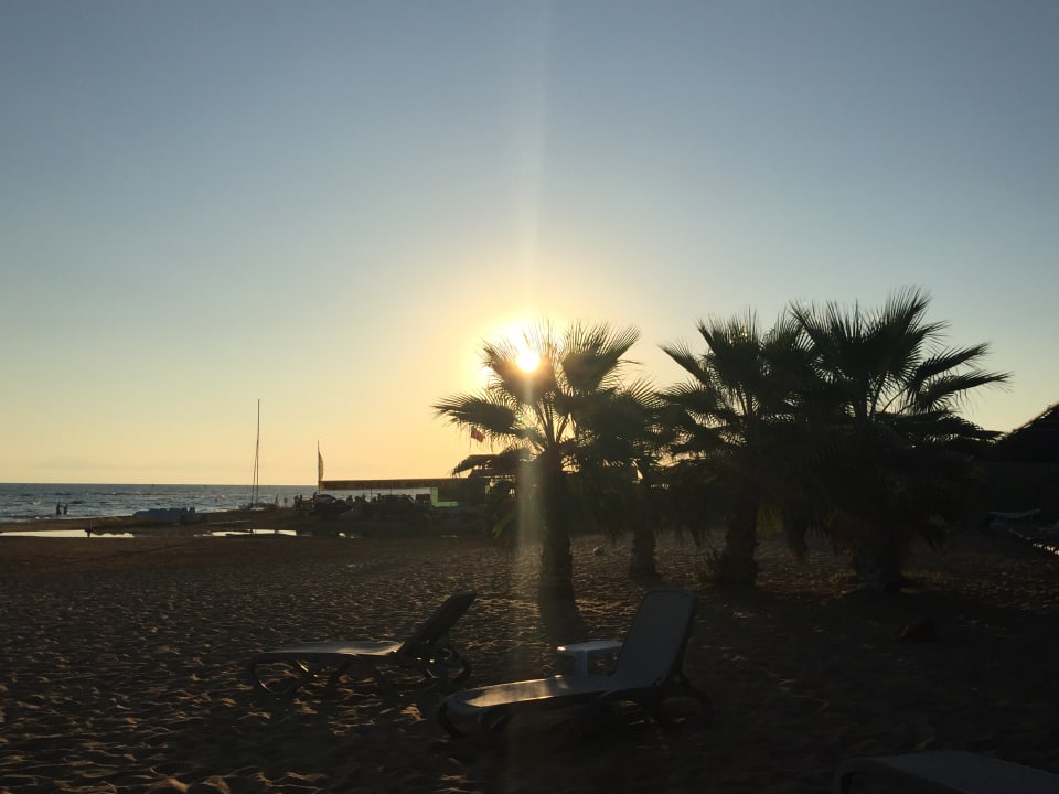 Strand Club Grand Aqua