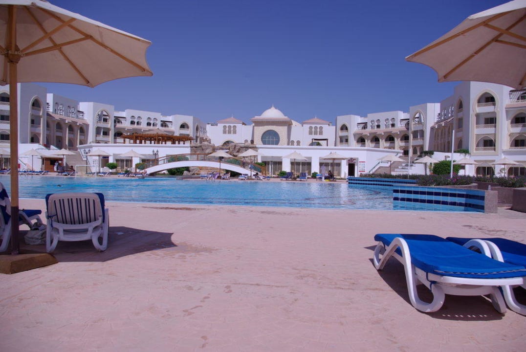 Vom Pool aus gesehen Old Palace Resort Sahl Hasheesh