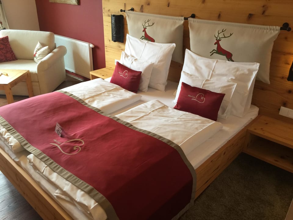 Zimmer ALMGUT Mountain Wellness Hotel