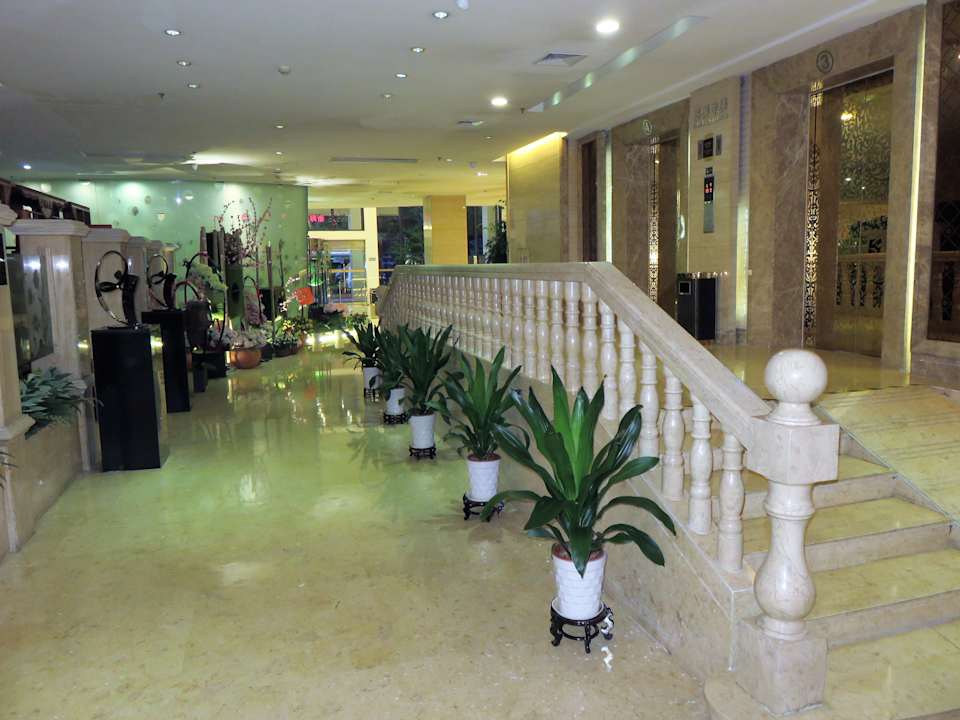 Lobby Zhe Hai Grand Hotel