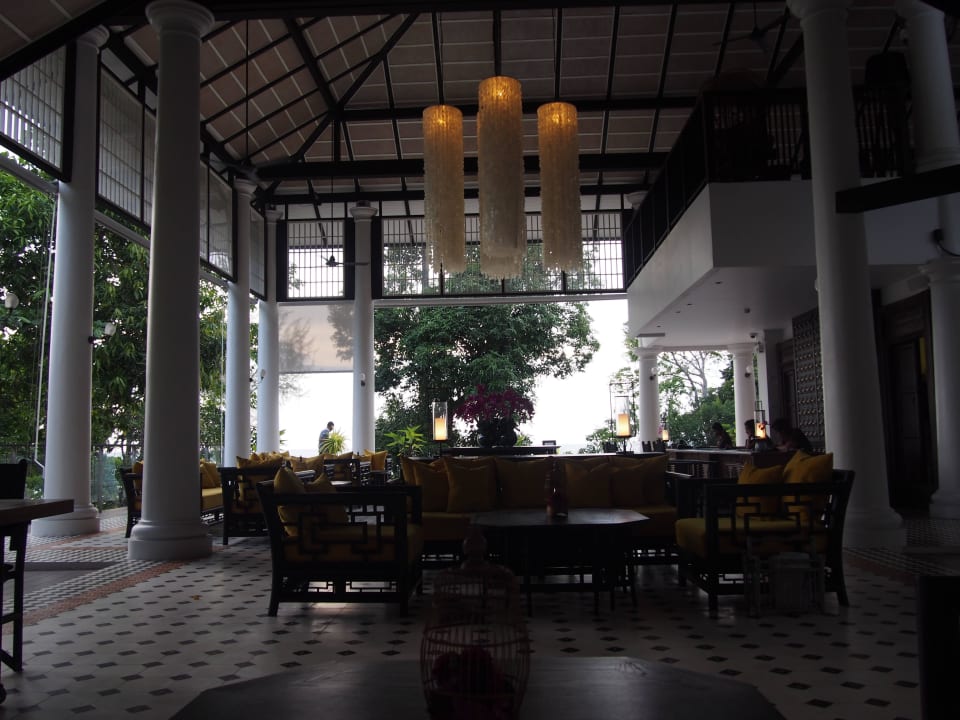 Widok na lobby Moracea by Khao Lak Resort