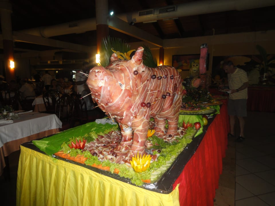 Main restaurant im bavaro komplex Grand Palladium Select Bávaro Resort & Spa