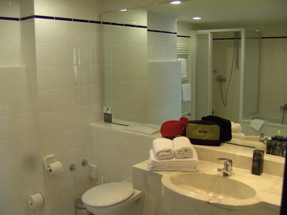 Zimmer H4 Hotel Kassel