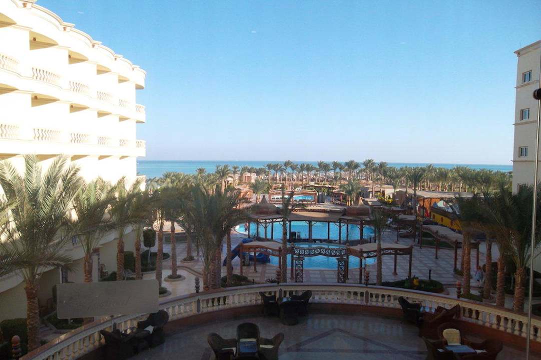 Территория отеля Riviera Aqua Park Resort