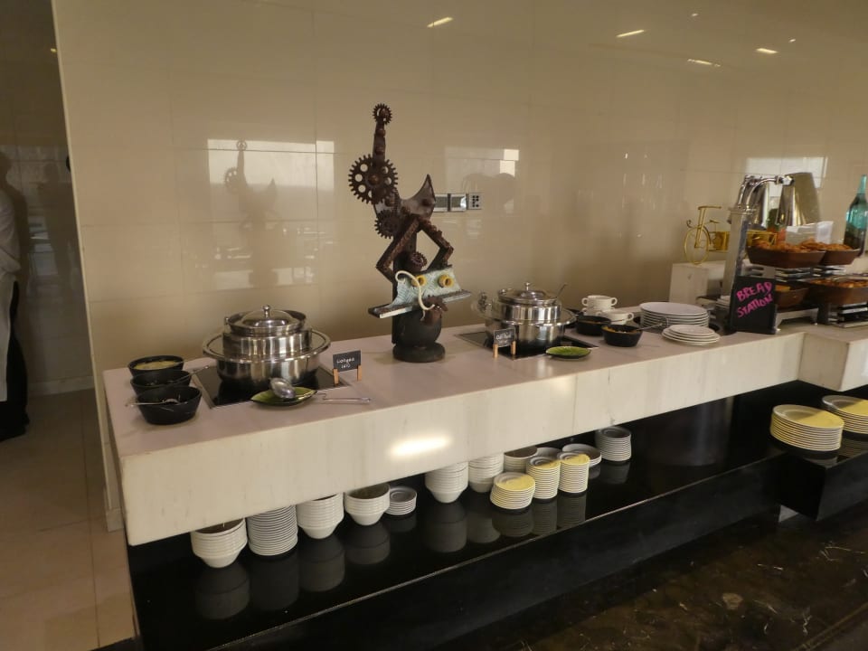 Gastro The Tower Plaza Hotel Dubai