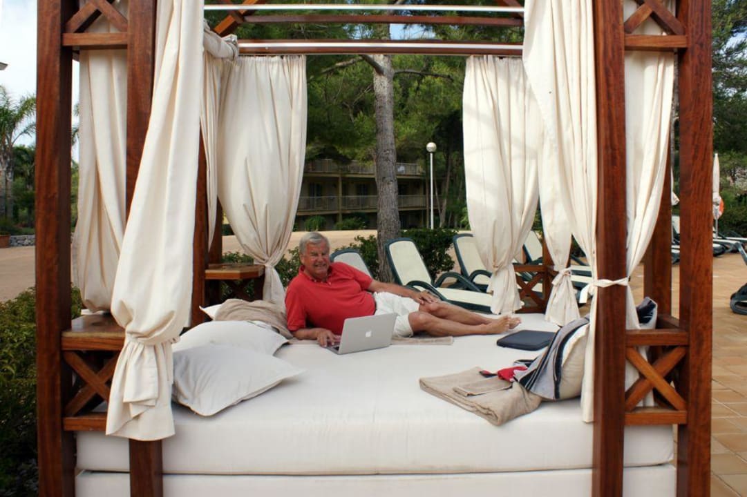 Himmelbett VIVA Cala Mesquida Suites & Spa 16+
