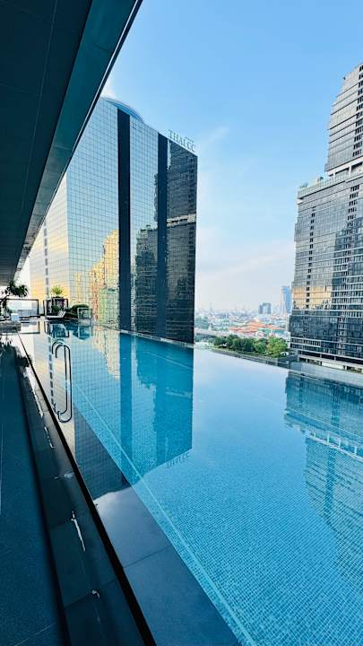 Pool Eastin Grand Hotel Sathorn
