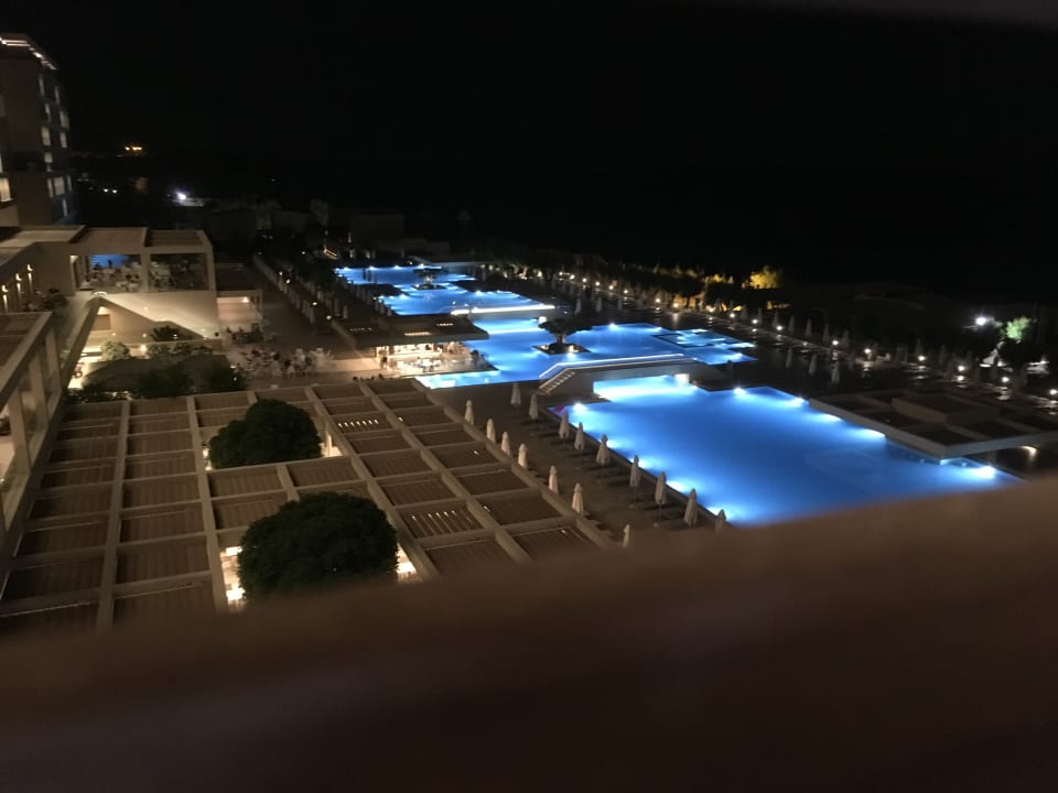 Pool Amada Colossos Resort