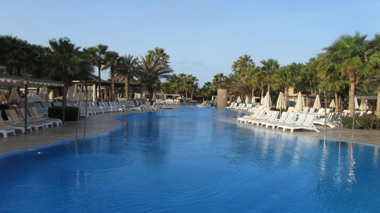 Pool Hotel Riu Cabo Verde
