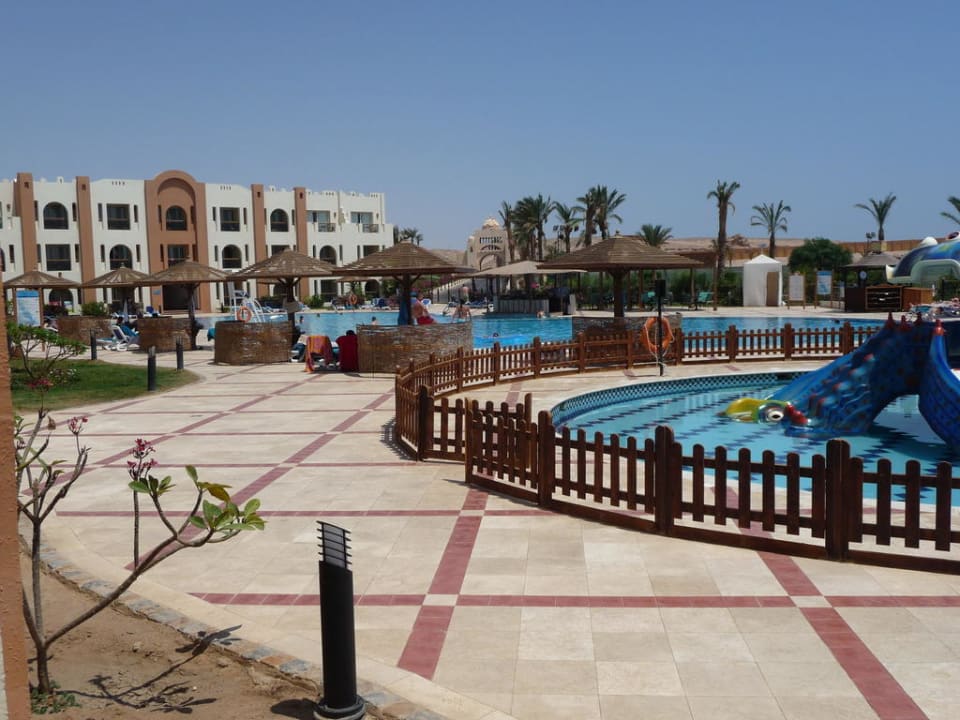 Kinderpool SUNRISE Royal Makadi Resort