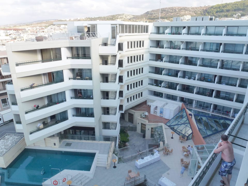 Hotel von der Straßenseite Aquila Porto Rethymnon Hotel