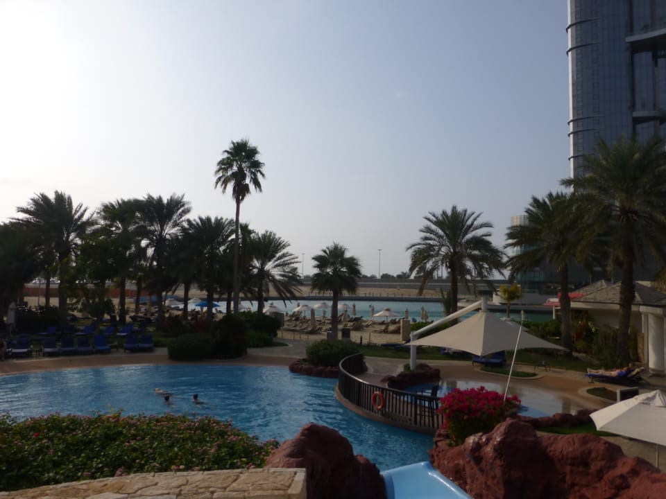 Pool Sheraton Hotel & Resort Abu Dhabi