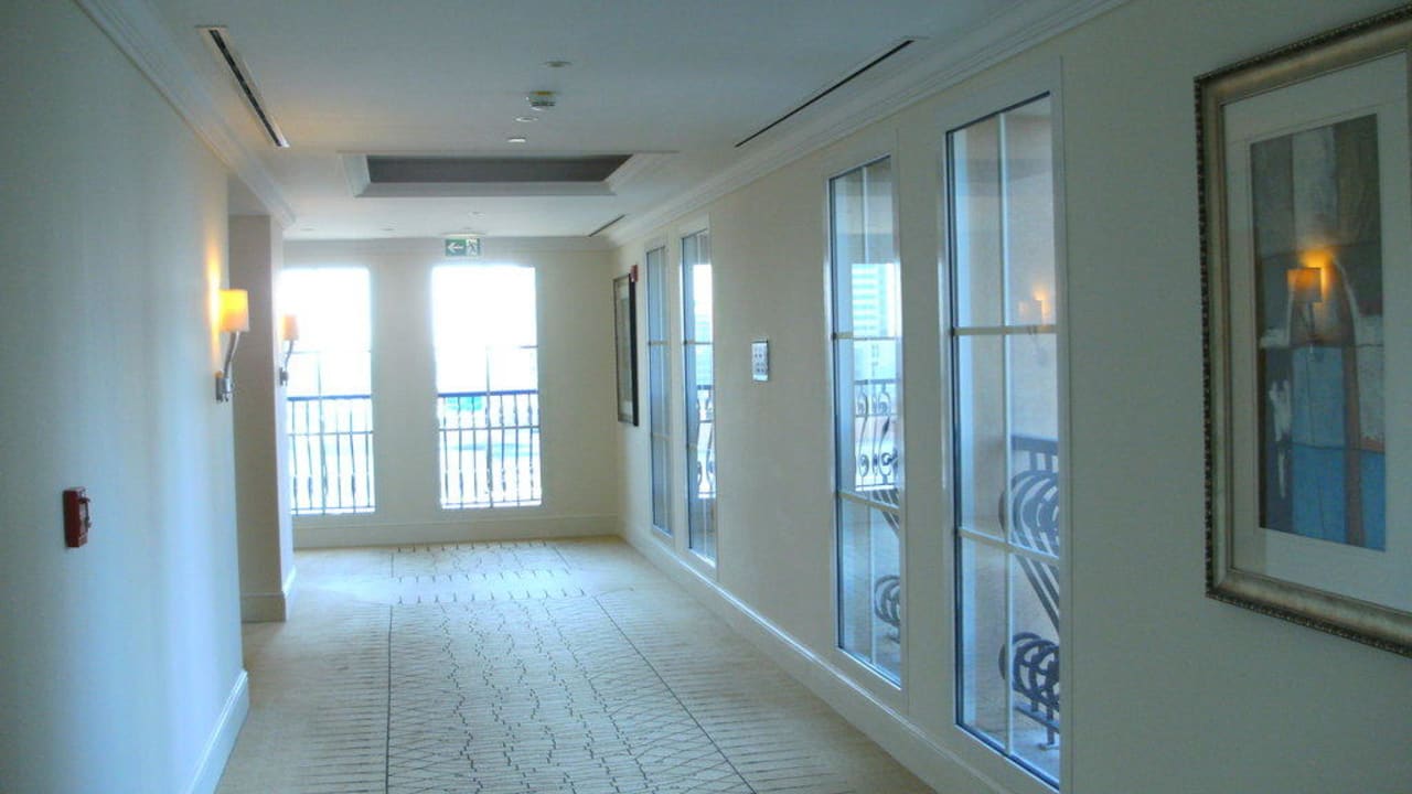 Hotelflur The Westin Dubai Mina Seyahi Beach Resort & Marina