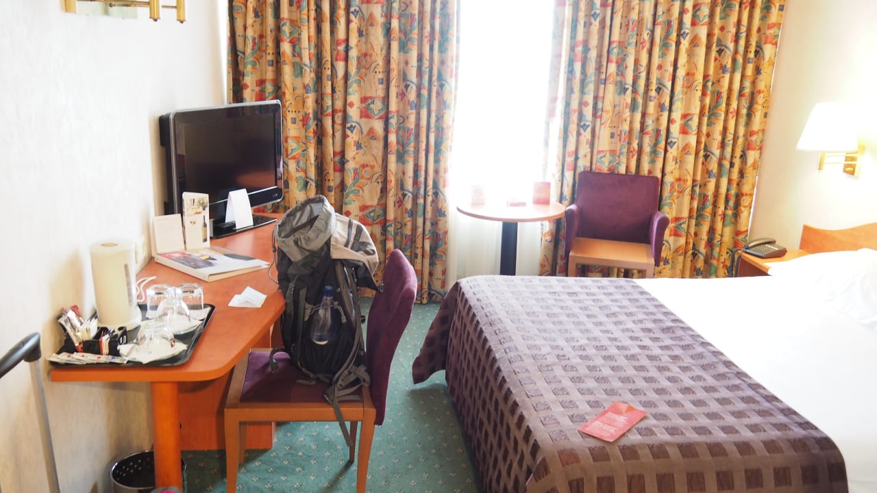 Zimmer Ramada Parc Hotel