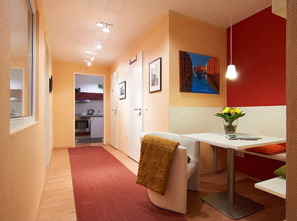 Flur mit Sitzecke Agentur am Fischmarkt Apartment Tiefgang