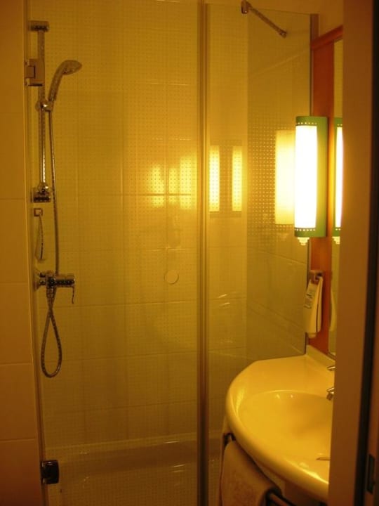 Badezimmer 511 McDreams Hotel Stuttgart-City