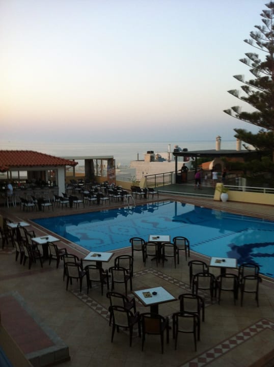 Sauber und ordentlich  Castello Village Resort