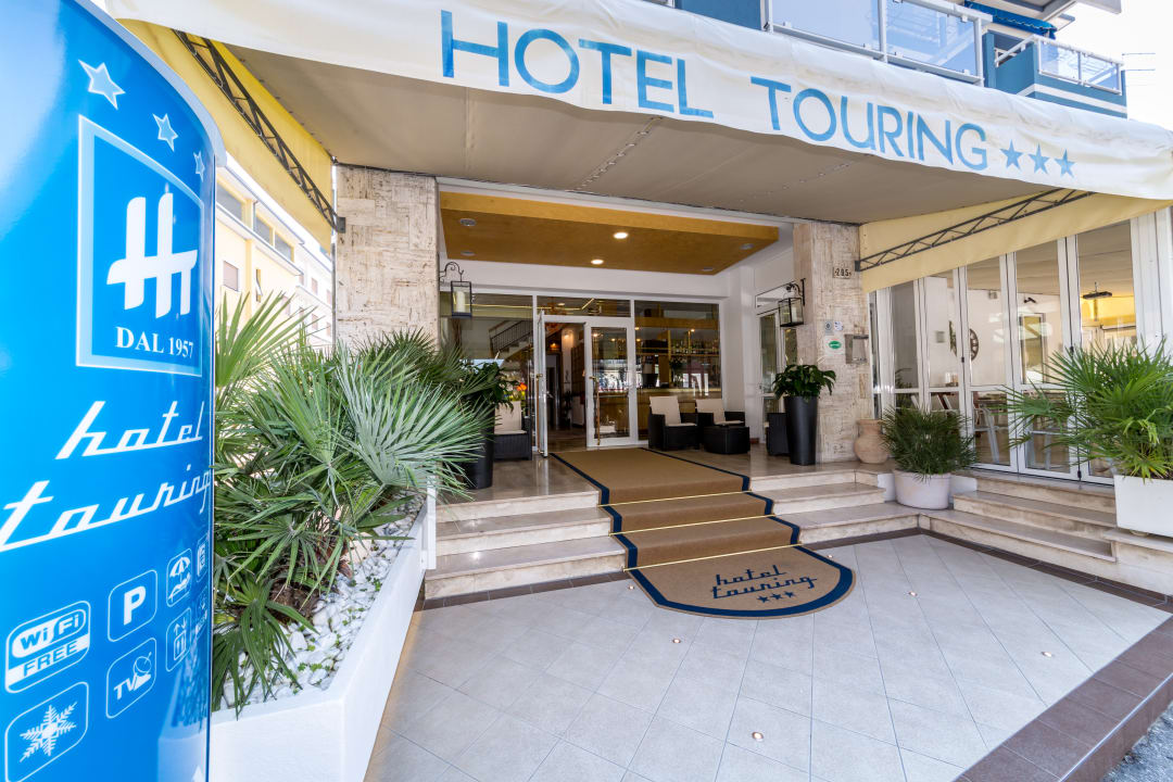 Außenansicht Hotel Touring