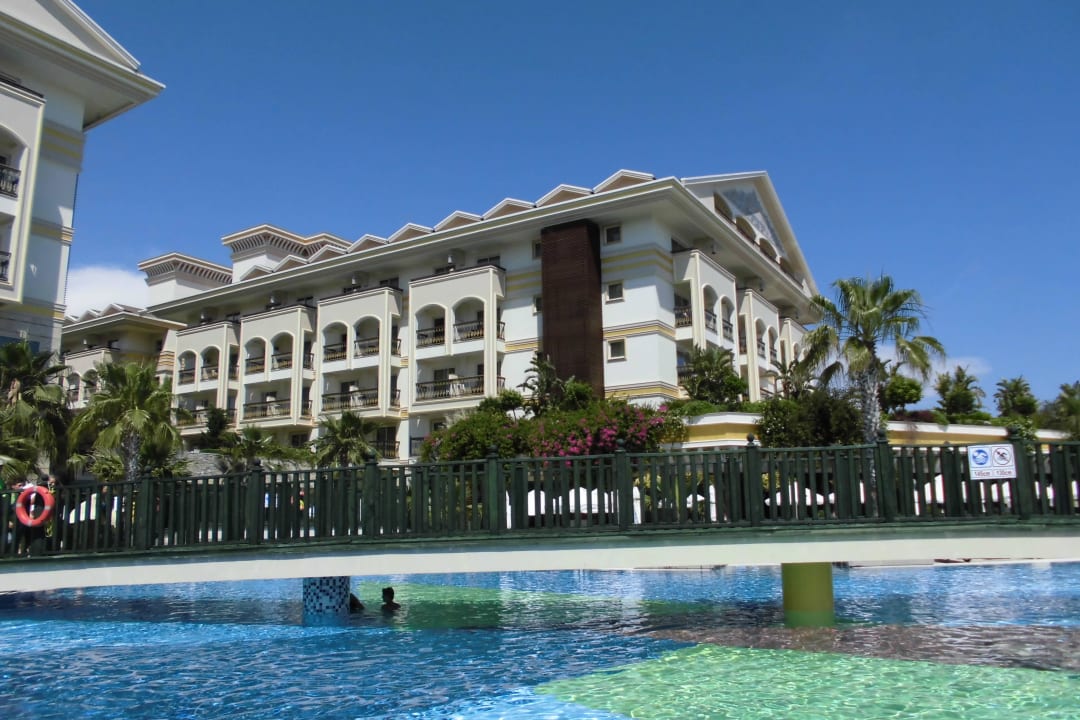 Blick vom Pool Diamond Excellence Resort & Spa