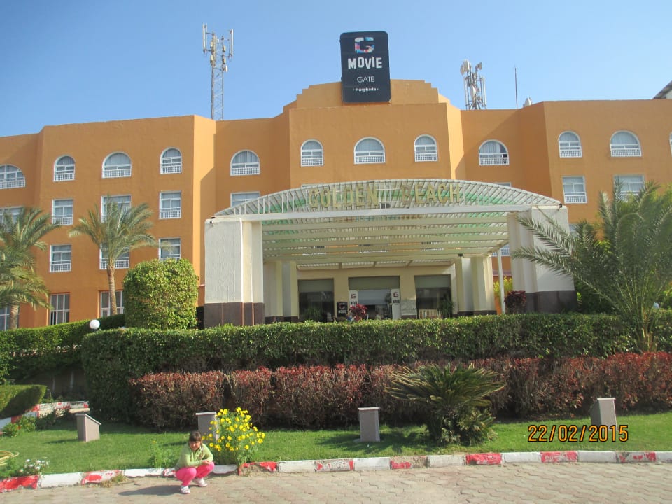 Отель Golden Beach Resort