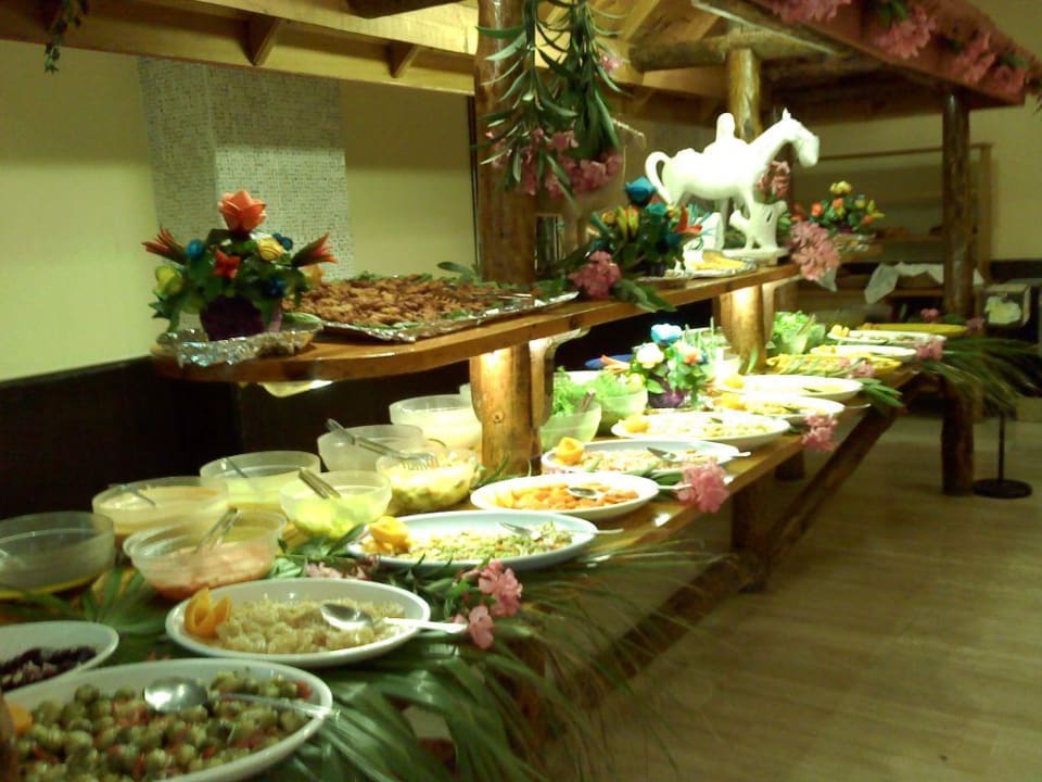 Salatauswahl Hotel Süral Garden