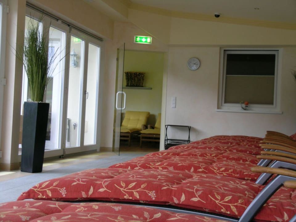 Der "rote Ruheraum" im Vitalbereich Alpenhotel Karwendel