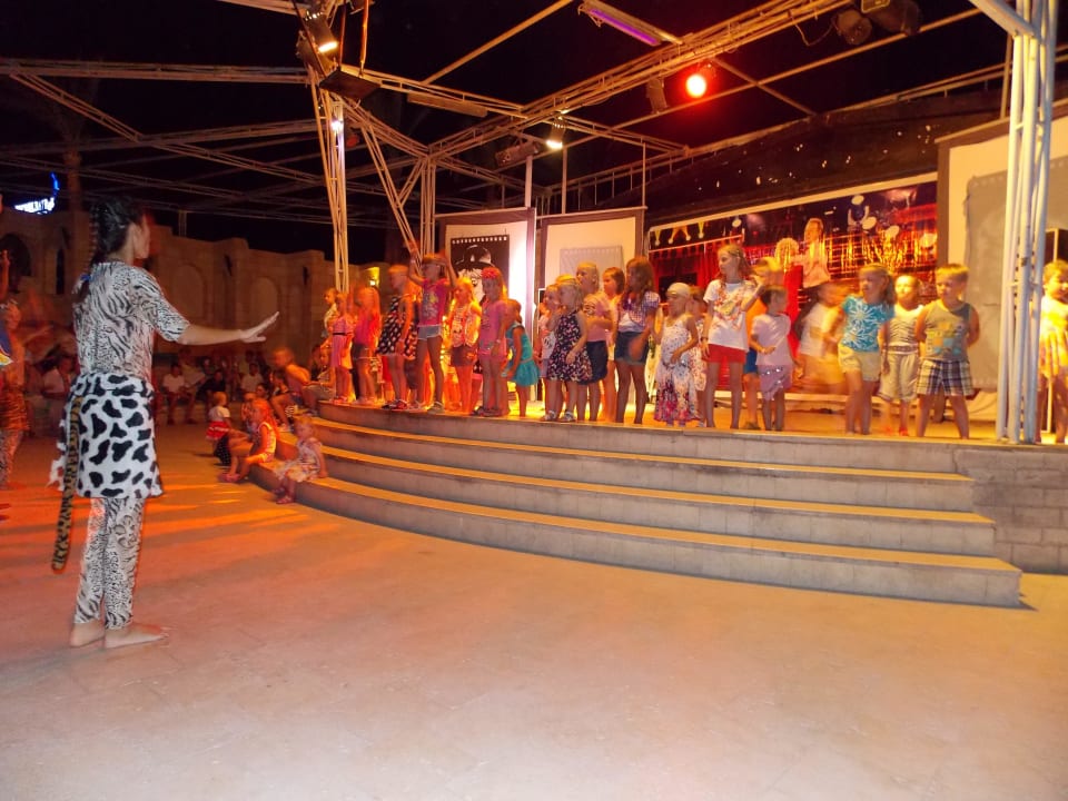 Аниматоры отелля Albatros GARDEN Pickalbatros Aqua Park Resort - Hurghada