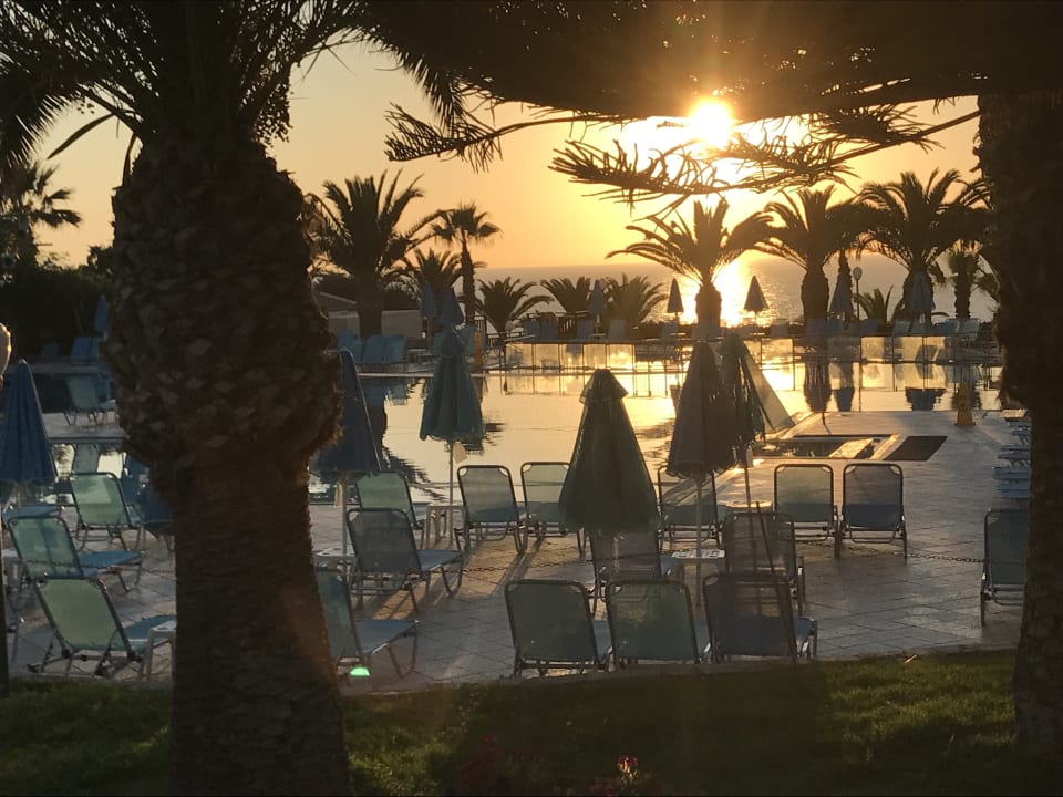 Pool Iberostar Waves Creta Panorama & Mare