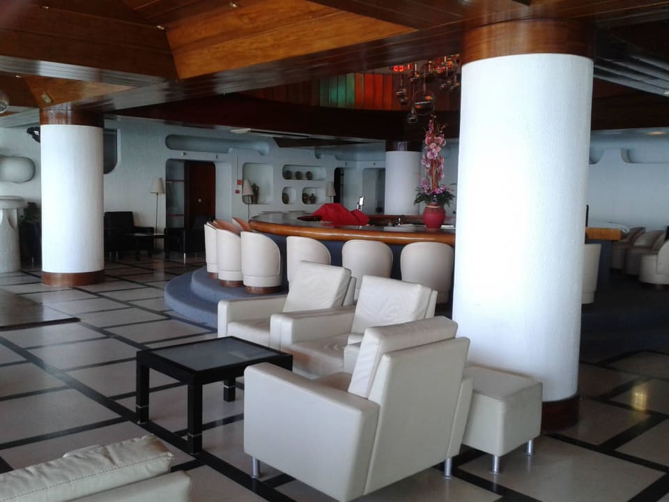 Blick zur Bar Hotel Sol e Mar Adults Only