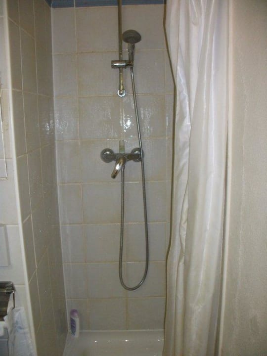 Vue de la douche Hotel Campanile Paris 15 - Tour Eiffel