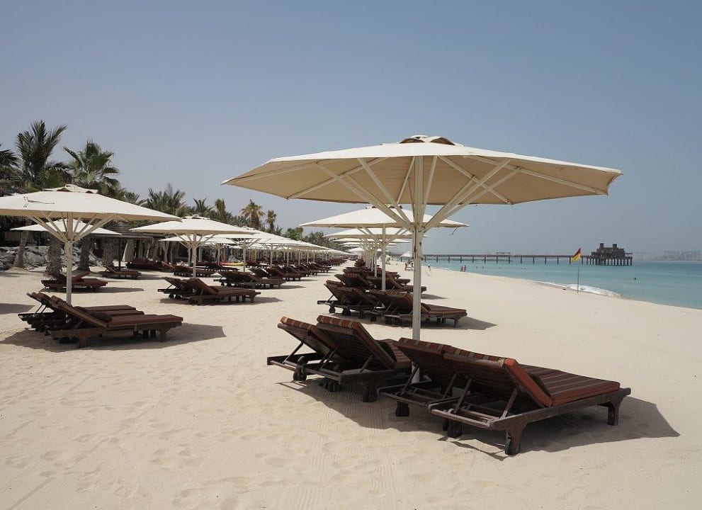 Herrlicher, sauberer Strand Jumeirah Mina Al Salam