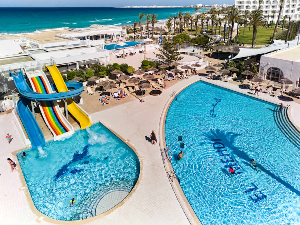 Pool El Mehdi Beach Resort