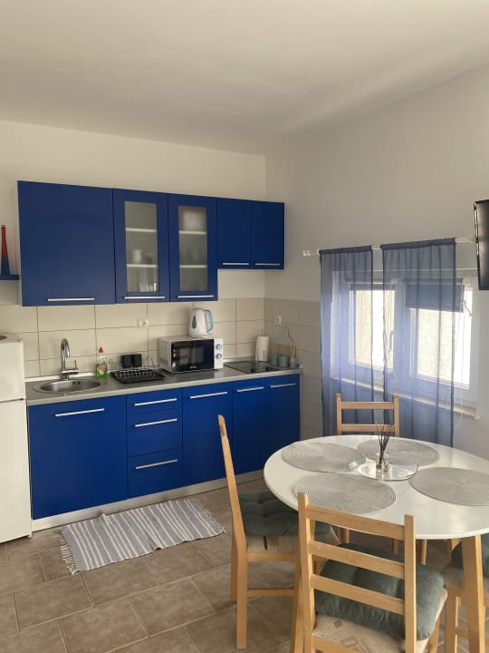 Zimmer Apartments Olive trees