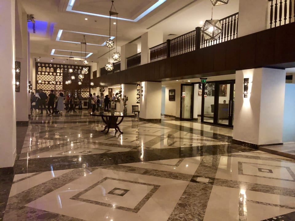 Lobby Steigenberger Aqua Magic