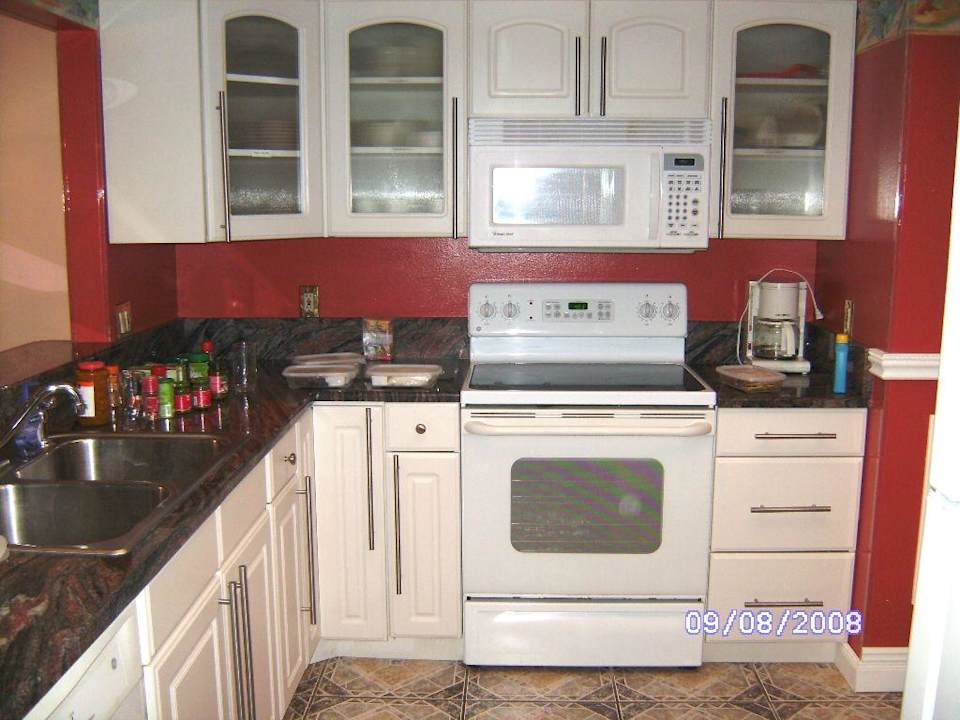 Die Küche Reef Club Condos