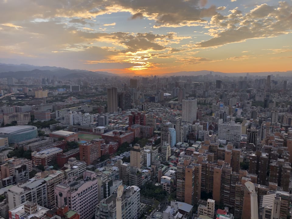 Ausblick Shangri-La's Far Eastern Plaza Hotel
