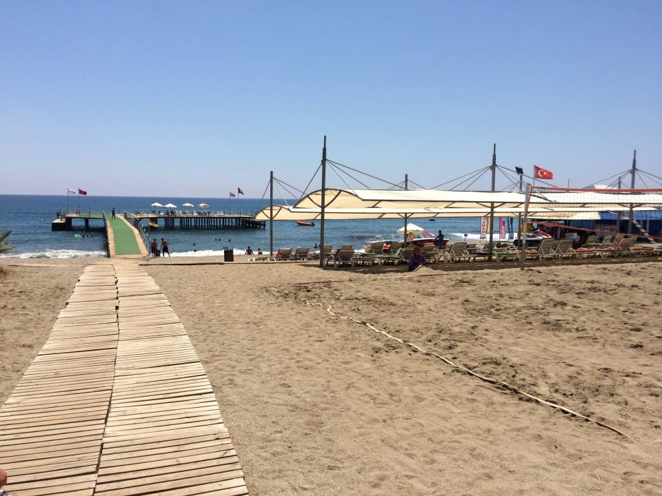 Strand Dizalya Palm Garden