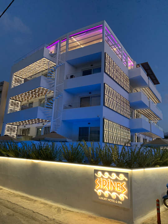 Außenansicht Sirines Luxury Hotel & Spa