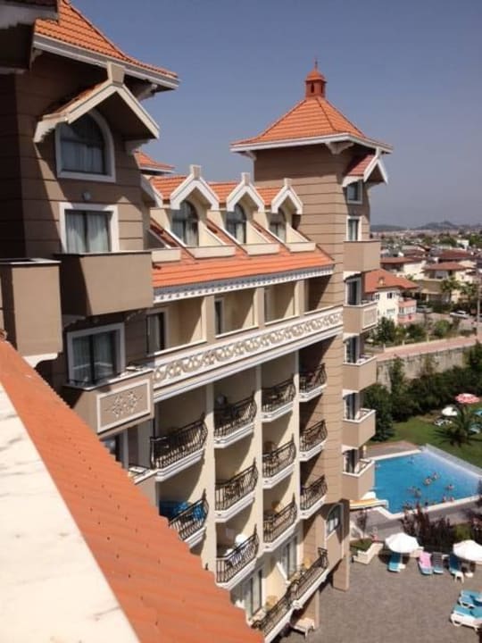 Een gedeelte van het hotel. Side Mare Resort & Spa