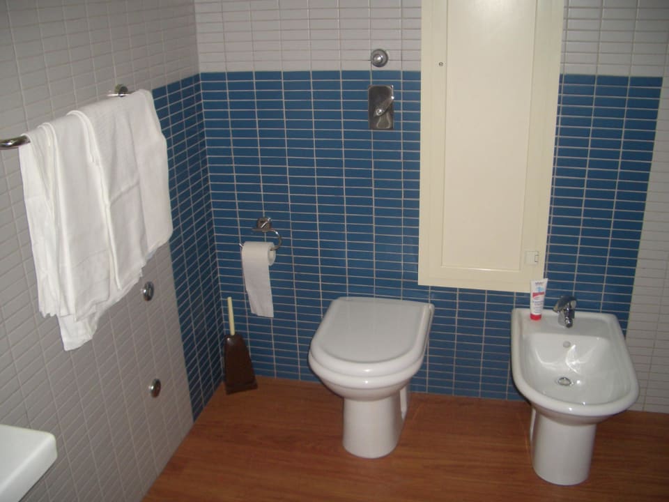 Toilette & Bad Hotel Costa Verde