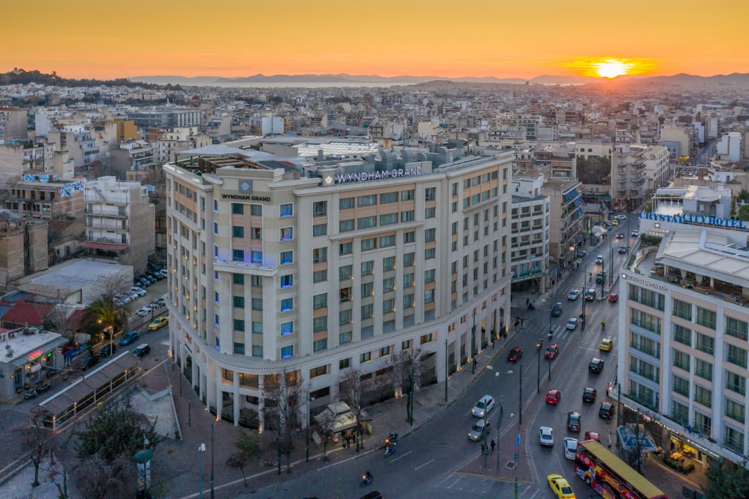 Außenansicht Wyndham Grand Athens