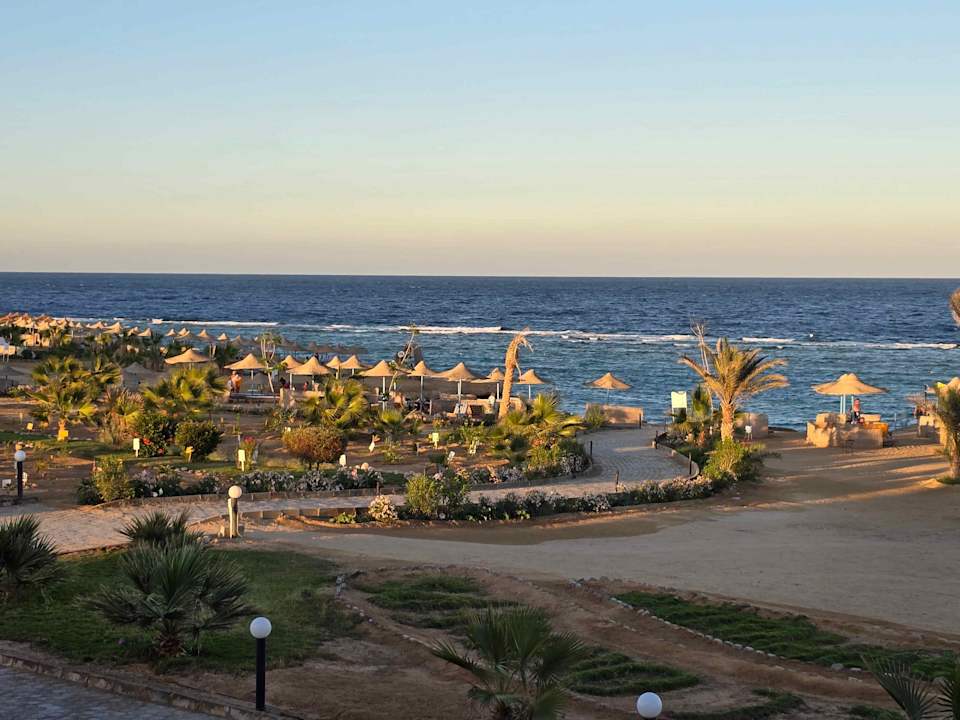 Ausblick Three Corners Happy Life Beach Resort