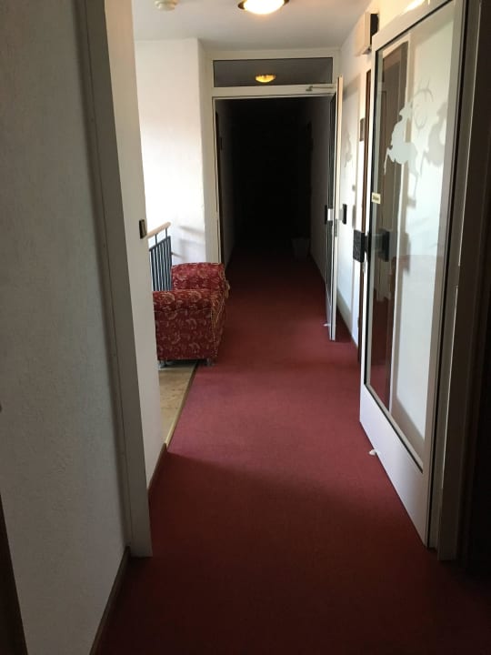 Flur Hotel Zum Hirschen