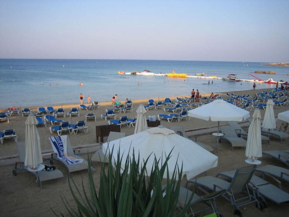 Strand vor Hotel Hotel Sunrise Beach
