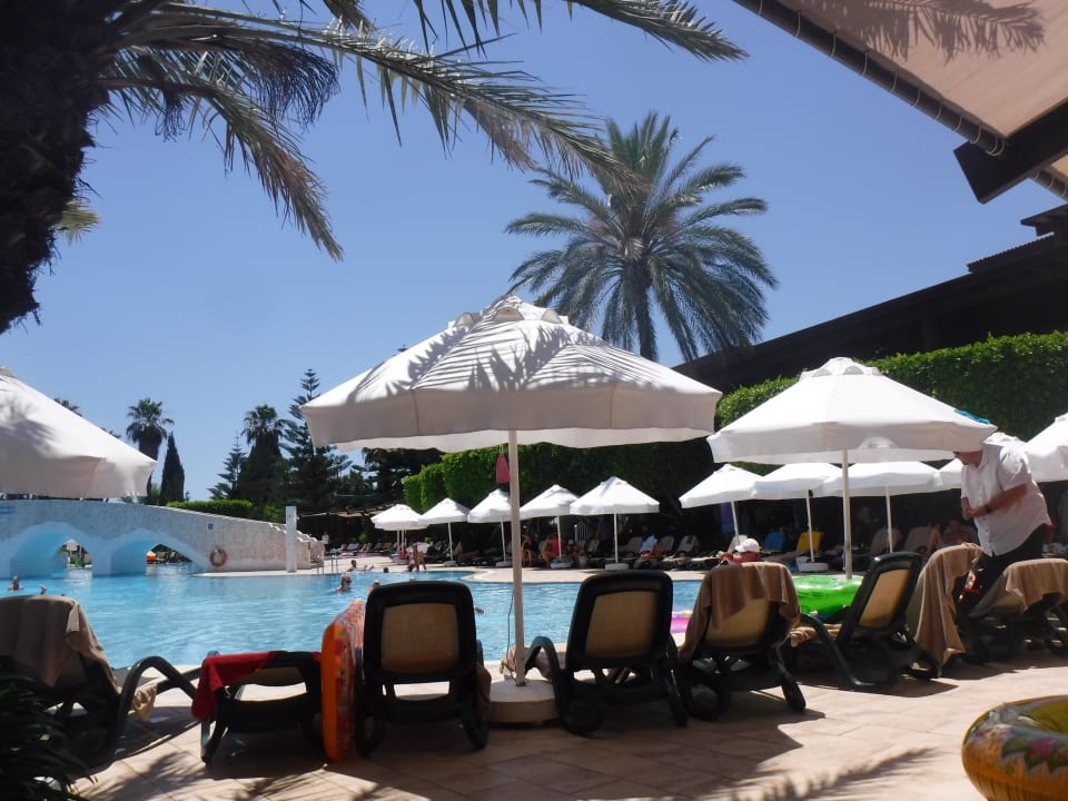 Pool Club Grand Side